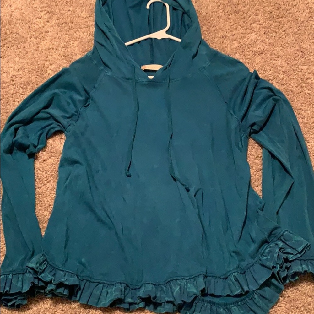 loose fitted hoodie